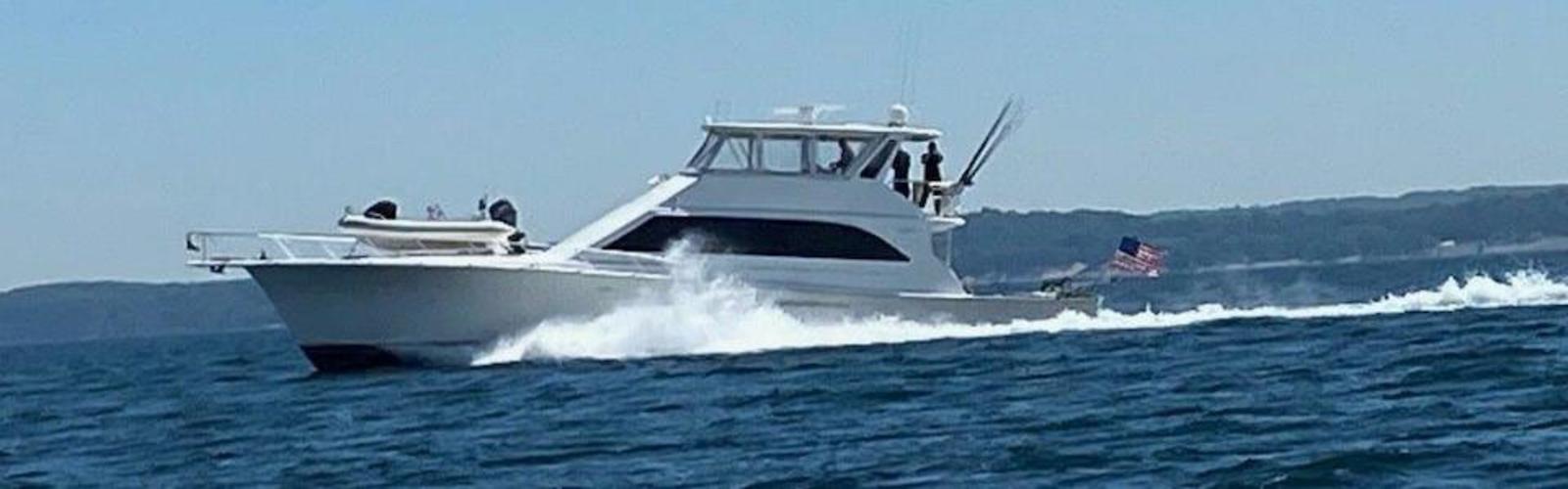 private yacht charter michigan